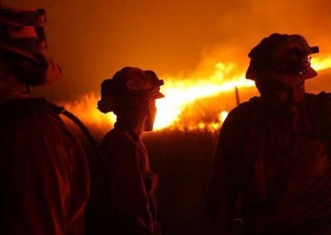 電纜開裂變成多場(chǎng)喪命火災(zāi)。（網(wǎng)絡(luò)圖片）